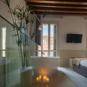 Apartment Lion Palace - San Marco R&r, Venedig