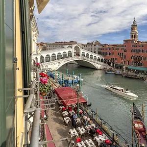 Apartment Rialto Grand Canal By Wonderful Italy, Venice